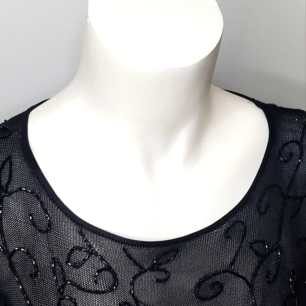 Oscar de la Renta Black Embellished Short Sleeve Top - Knit  Beaded - Picture 4 of 10
